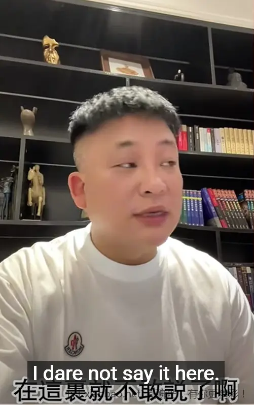 高速上突然失速，120迈瞬间到0 ，车内三人差点丧命