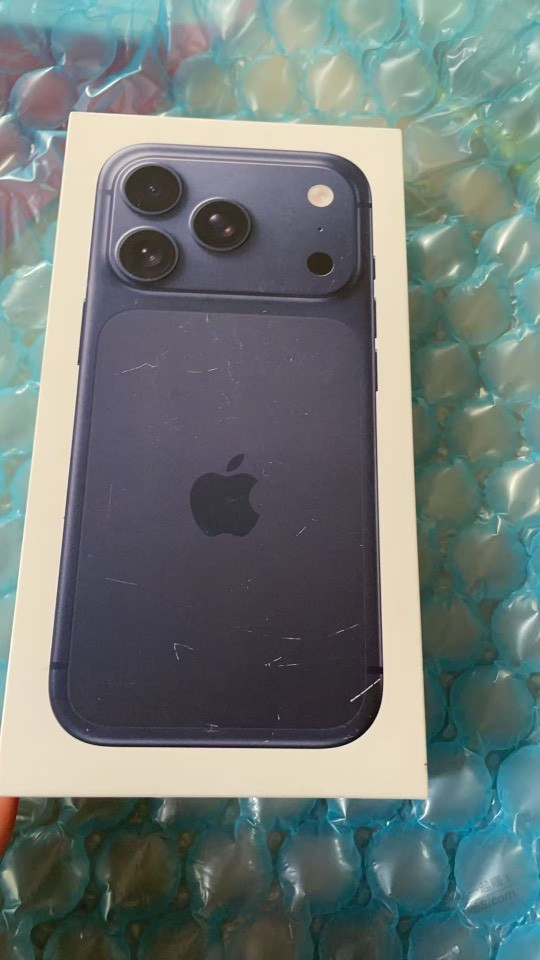 签收苹果，大家注意录视频