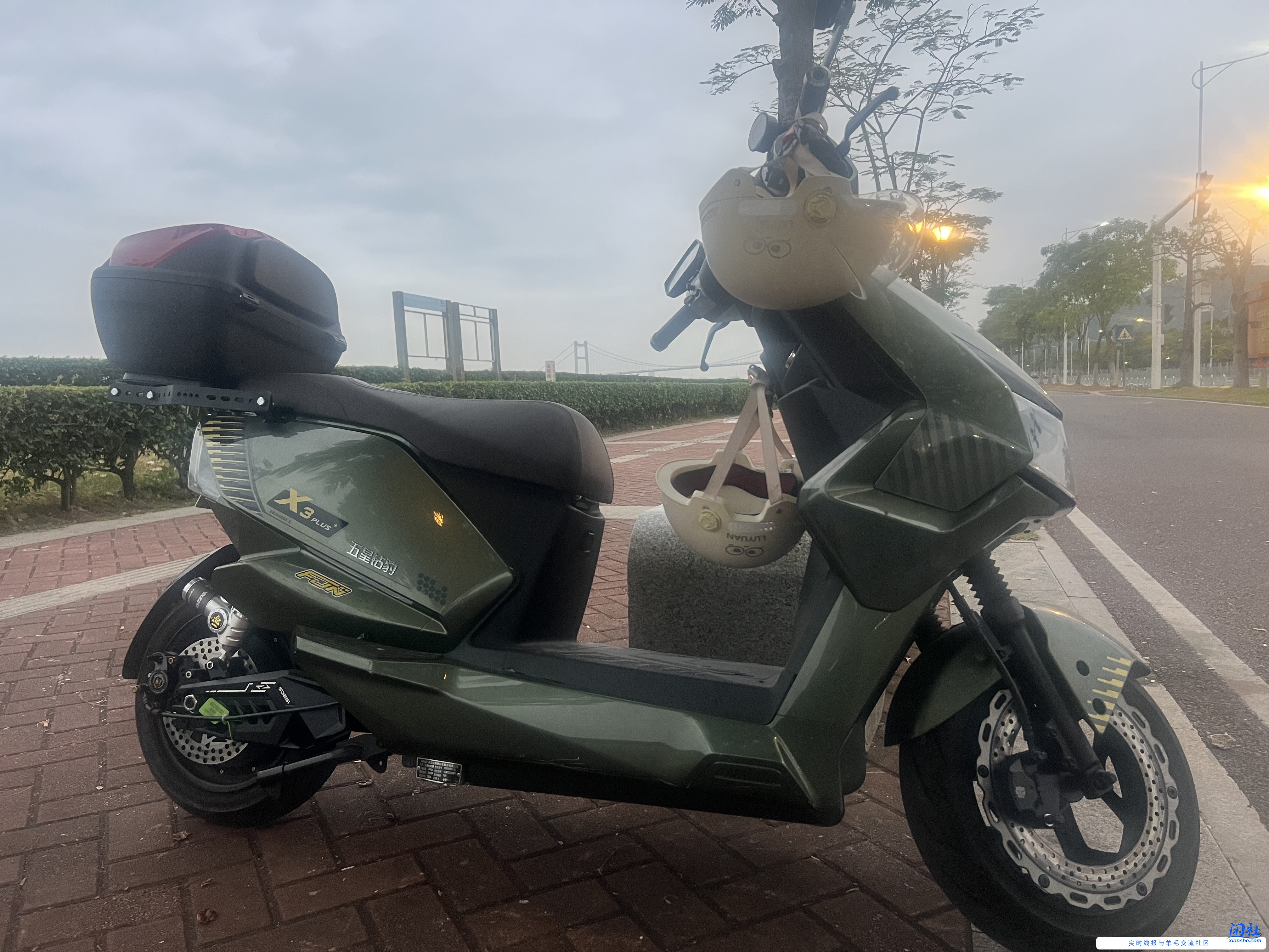 3344元的五星钻豹 X3PLUS 电动车 72V38AH 长续航电动摩托 2000W